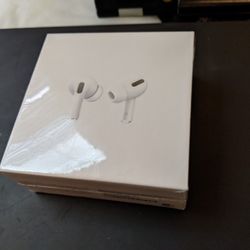 APPLE AIRPODS PRO ***BRAND NEW SEALED IN BOX***