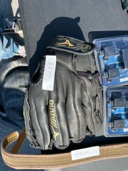 mizuno baseball glove black