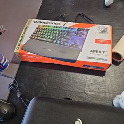 Apex 7 Mechanical Keyboard