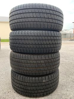 285 45 22 Bridgestone Dueler H/L Alenza 4 Used Tires 80%-90% Life