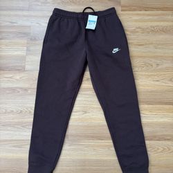 Nike Brown Tapered Sweatpants