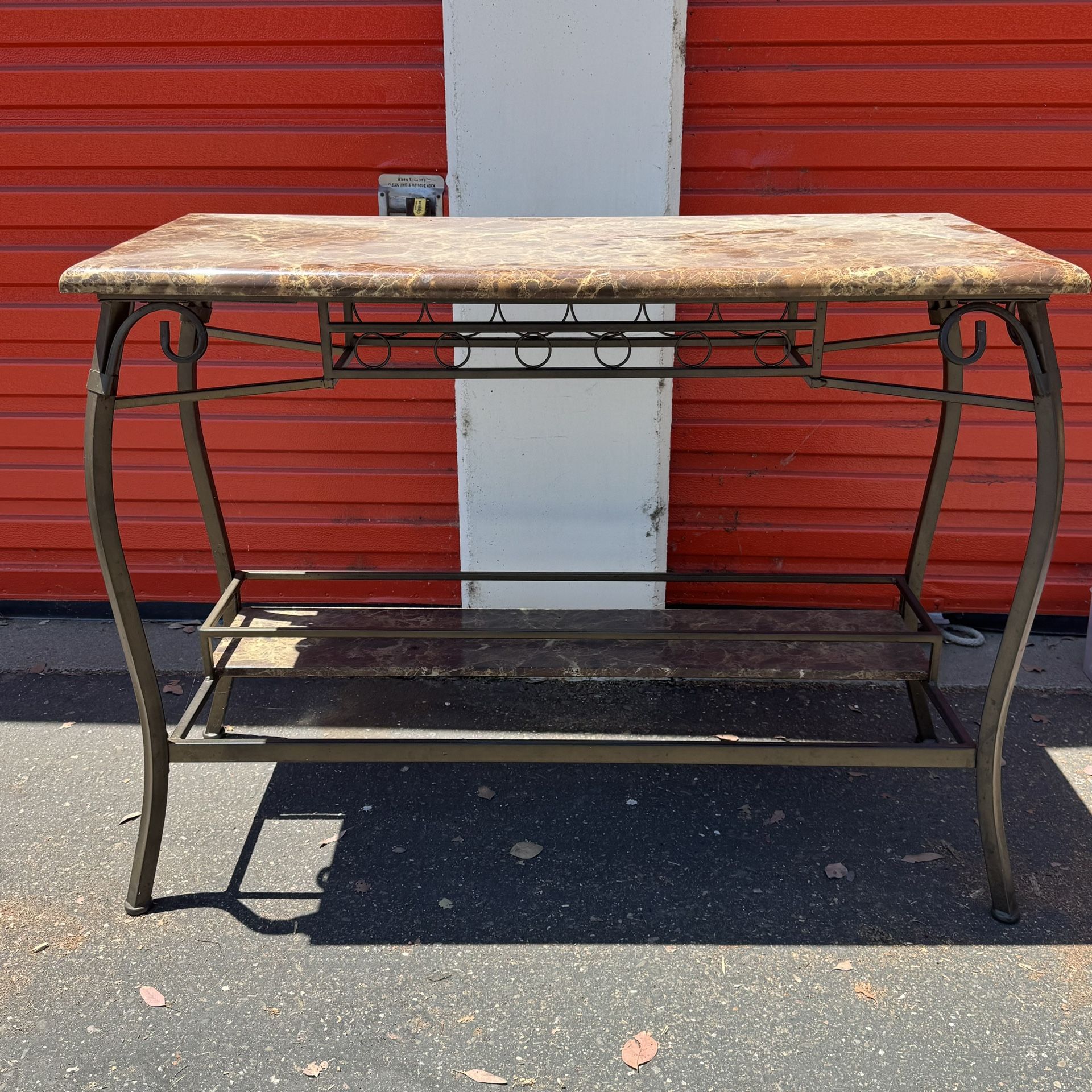 Bar table 