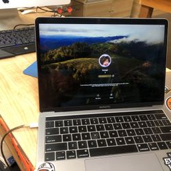 (2020) 13” MACBOOK PRO TOUCHBAR / 1 TB SSD / 16 GB MEMORY / M1 CHIP