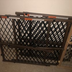 3 Child safety Gates 
