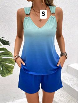 New women’s 2 piece set size small