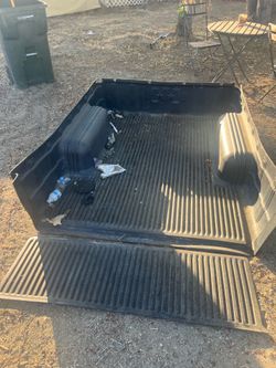Nissan d21 bed cover