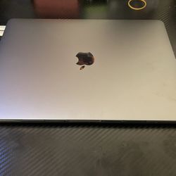 MacBook Pro Laptop