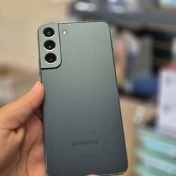 Galaxy S22 Plus UNLOCKED 128GB