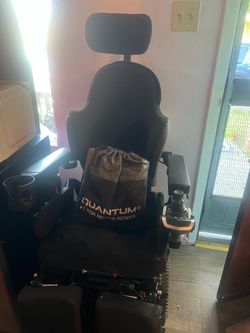 Powered wheelchair