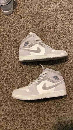 Nike Air Jordan 1 Mid SE Neutral Grey