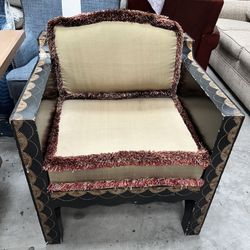 Unique Vintage Club Chair
