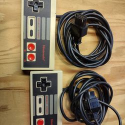 Nintendo NES Originals Controllers 