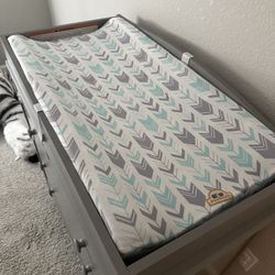 Graco Changing Station 