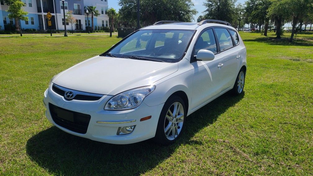 2010 Hyundai Elantra Touring