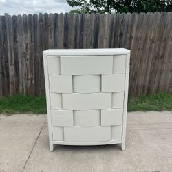 Dresser 40”W x 18”D x 51”H