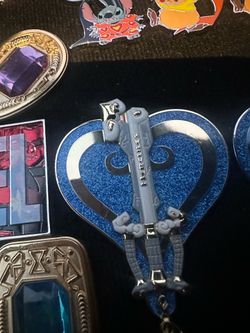 Disney Kingdom hearts June dropped key (chipped)