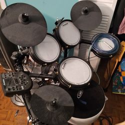 Alesis Elc Drum Set New