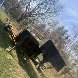 Gooseneck trailer 