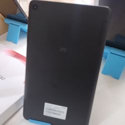 Brand New Android Tablet 32Gb Clean Wifi And Cellular Comes With All Original Accessories 