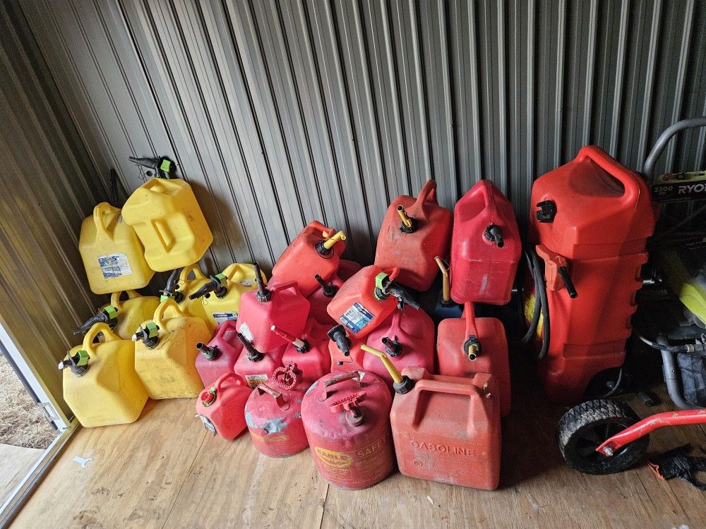 GAS Cans