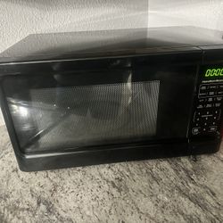 Hamilton beach Microwave 