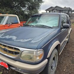 1998 Ford Explorer