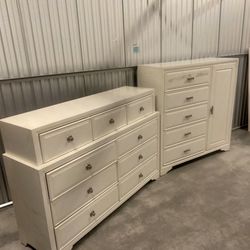 2 Piece Dresser Set White Washed Nine Drawer And Five Drawer With Side Compartment $200