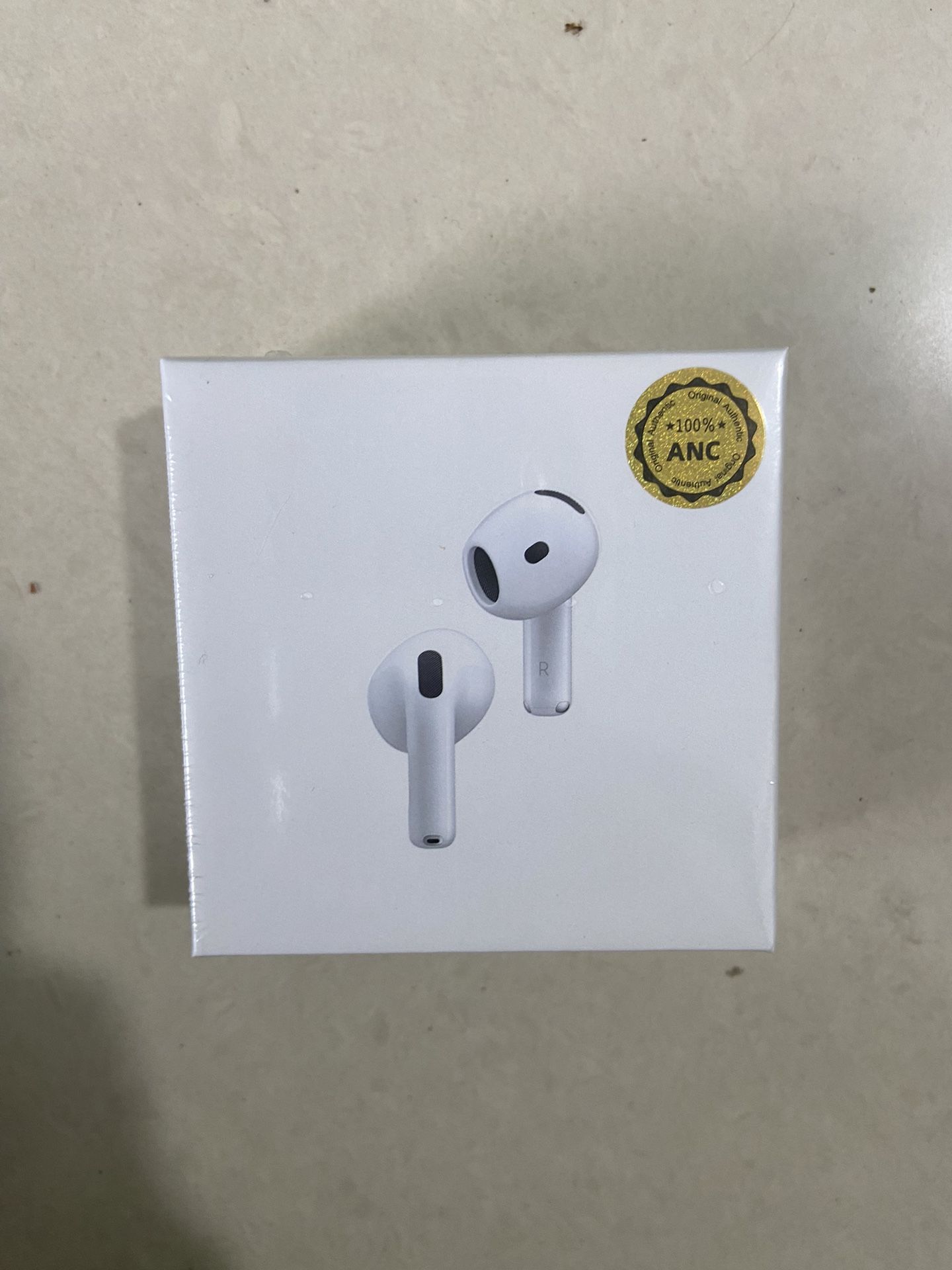 AirPods 4