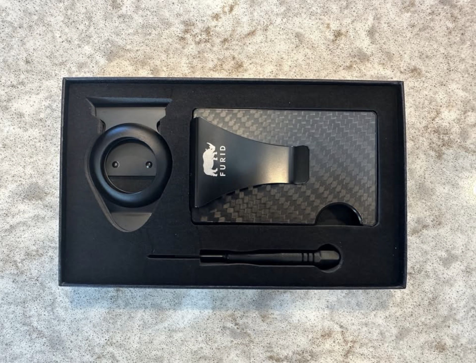 Furid Slim AirTag Wallet for Men – Metal Wallet with Money Clips & Gift Box