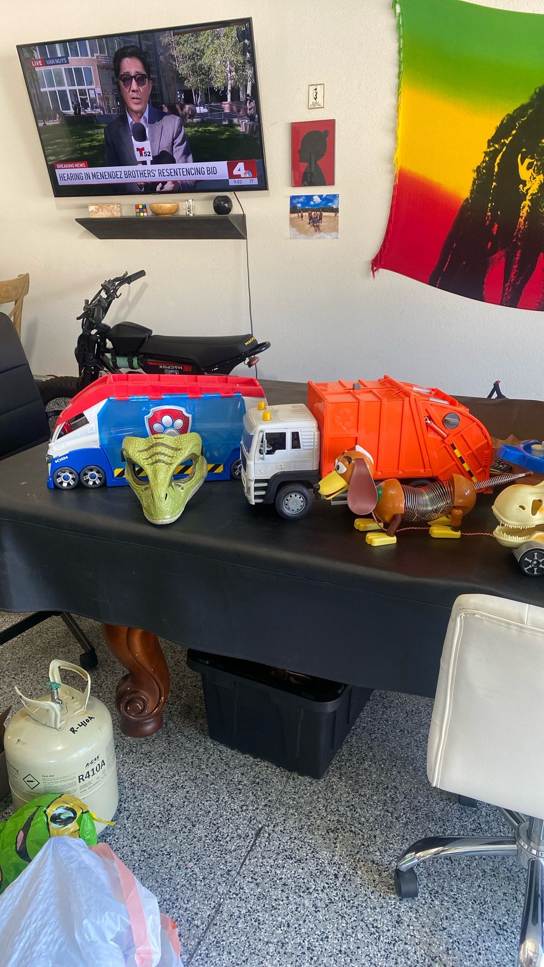 FREE TOYS! must take all!