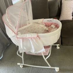 Bassinet 