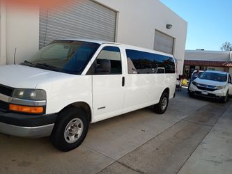 2003 Chevy Express 3500