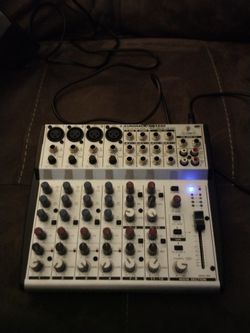 Behringer Eurorack Ub1202