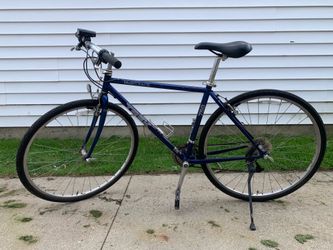 Trek Multitrack 750 - 21 speed