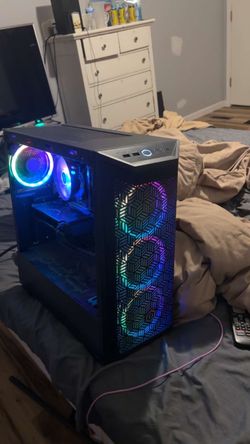 GAMING PC— RX 7600 8GB