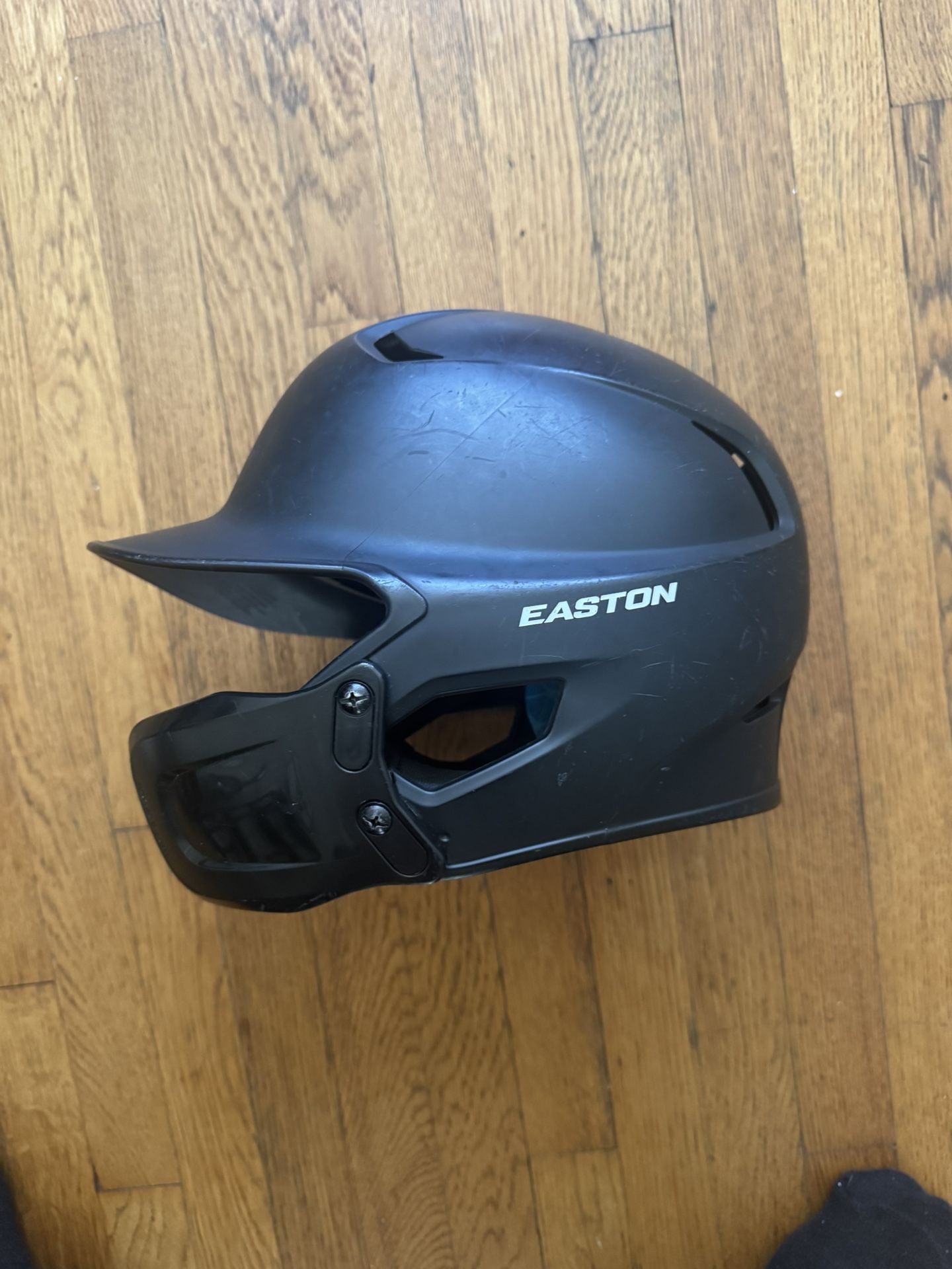 Easton Z5 2.0 Baseball Batting Helmet | Reversible Jaw Guard Included