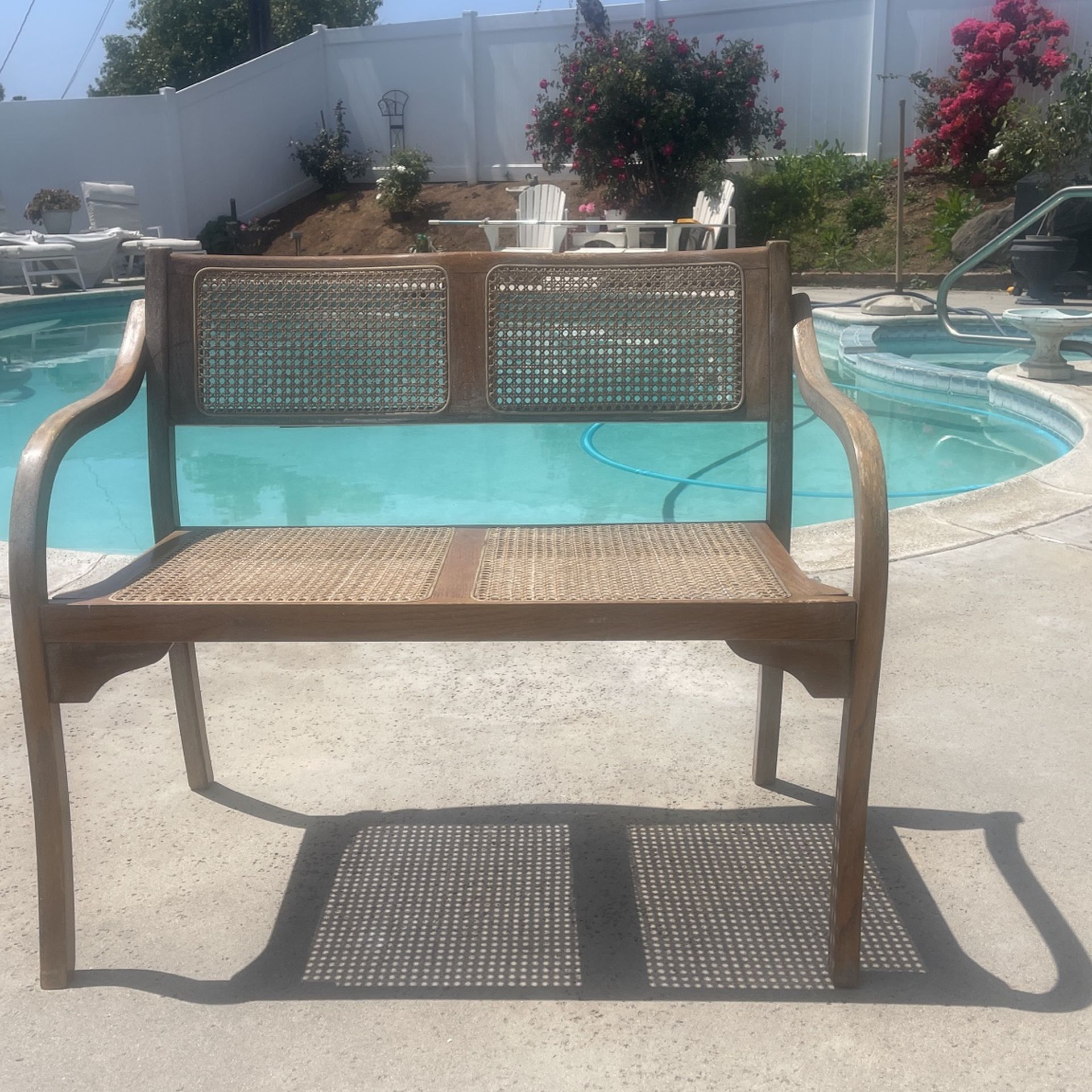 Bench for Sale in Riverside, CA - OfferUp