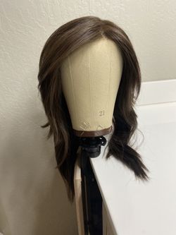 Stroke Of Genius- HF Synthetic Wig