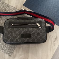 Gucci Fanny Pack 125$