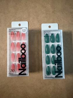 2 Nailboo press on Nails