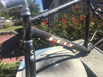 Old Felt Race Road Bike