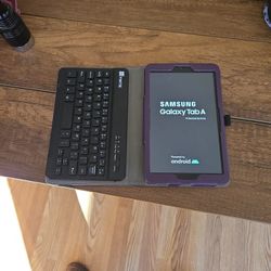 Samsung Galaxy Tab A With A Bluetooth Keyboard Case