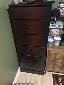 Black 6-Drawer Tall Dresser