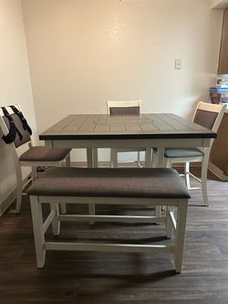 Dining Table set