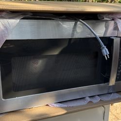 Ge Combo Microwave Over Range ( New $250)