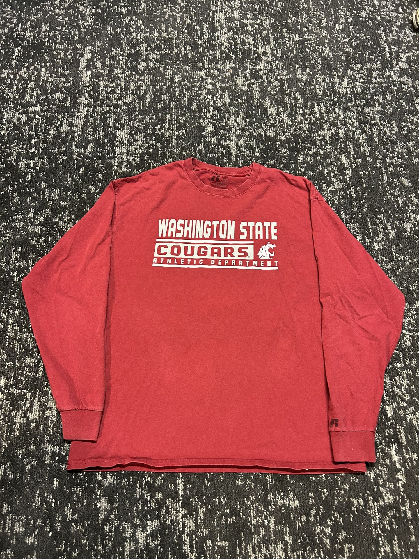Red Washington state cougar athletic department long sleeve size extra large