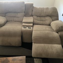 Reclinable Couch