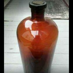 Vintage Owens-Illinois Plant #14 BRIDGETON NEW JERSEY  1/2 Gallon Amber Glass Apothecary Bottle 