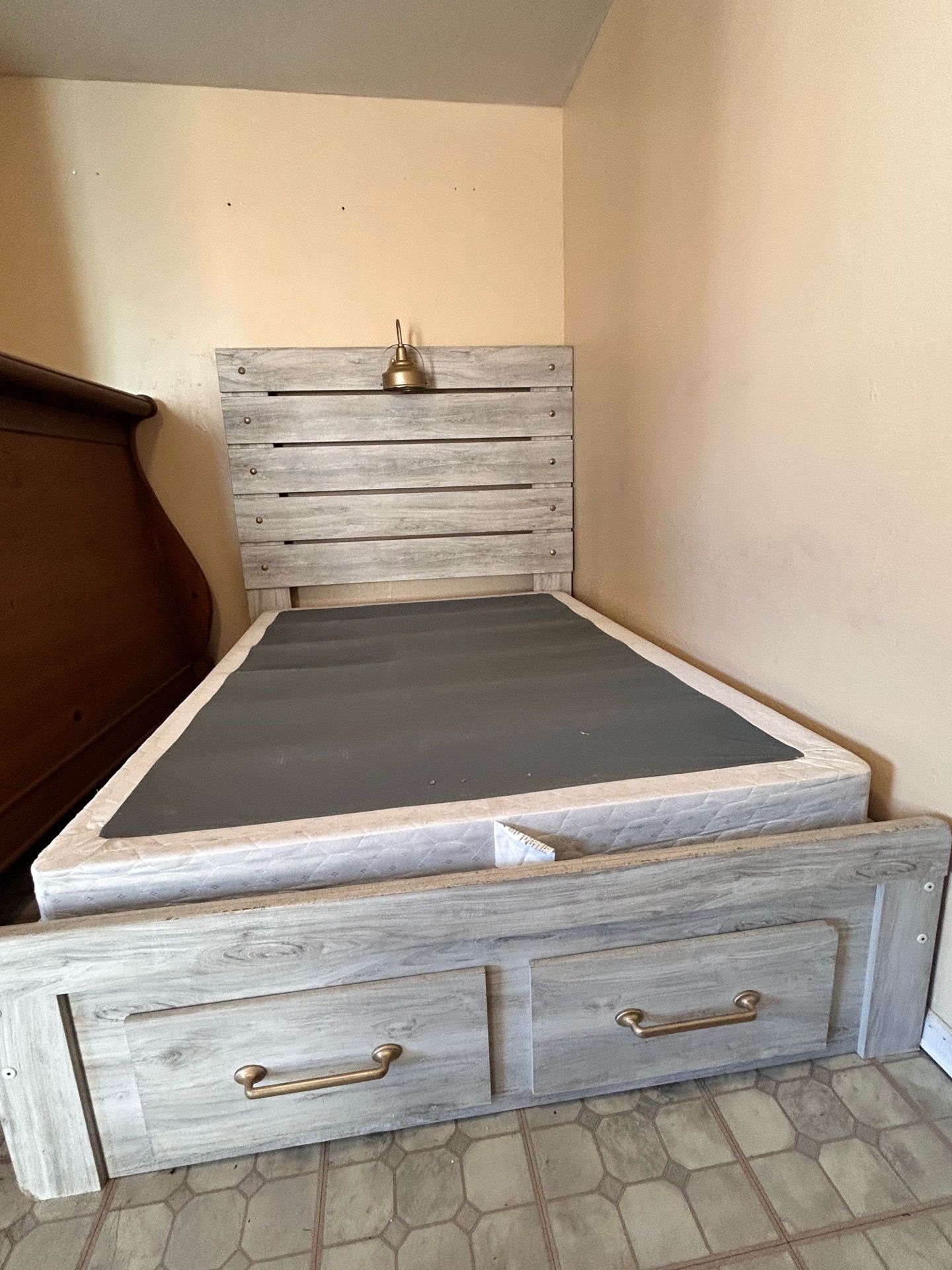 Used Full Size Box Spring Full size bed for Sale in Chino Hills, CA - OfferUp