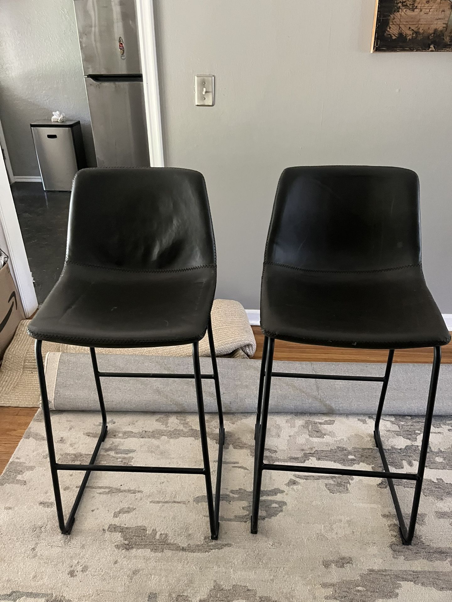 Set Of 2 Barstools